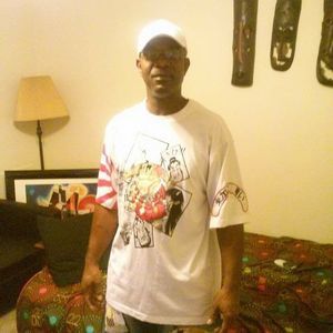 Meet your Posher, Carlos